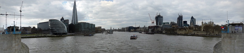 P1050027 PANO.
1:30:04pm Fri 29 Mar 2013.
From Tower Bridge. Select this image to see a larger version. 